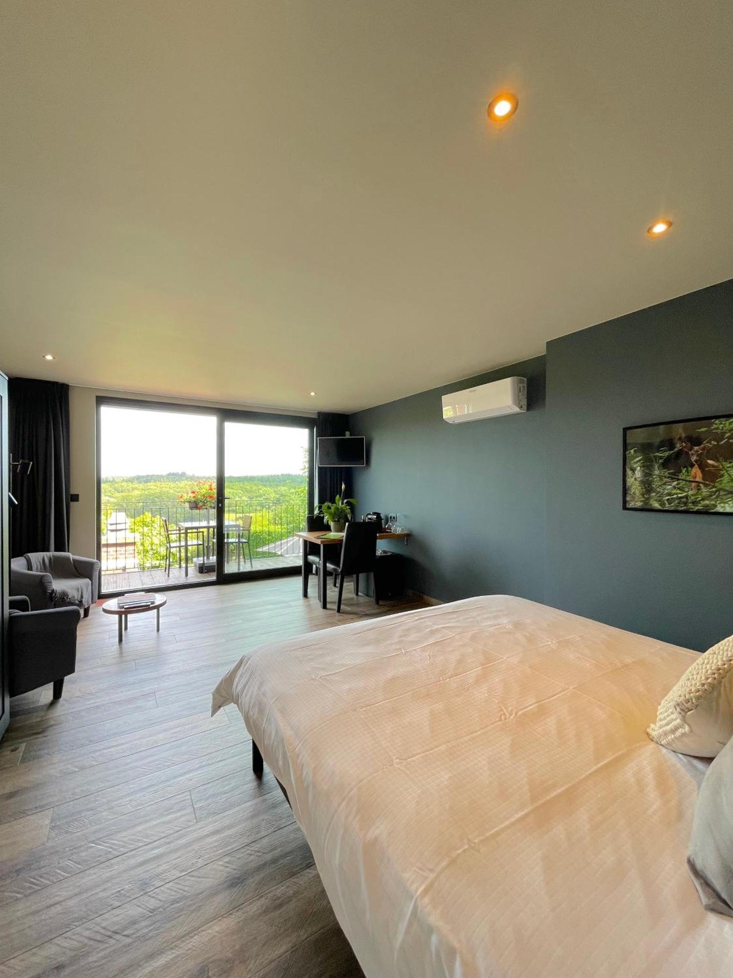 Couette-café Hallerbos In Bluebell Forest 4*